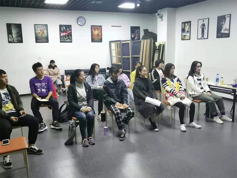 演员培训学校，完成演员技能学习的步骤指南