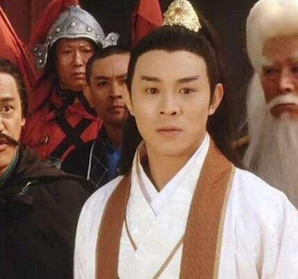 倚天屠龙记最新版本的剧情与人物解析，游戏深度解析与体验分享