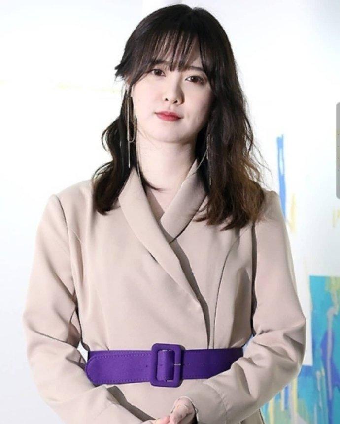 鞠婧祎最新行程，闪耀之旅的每一步印记揭秘