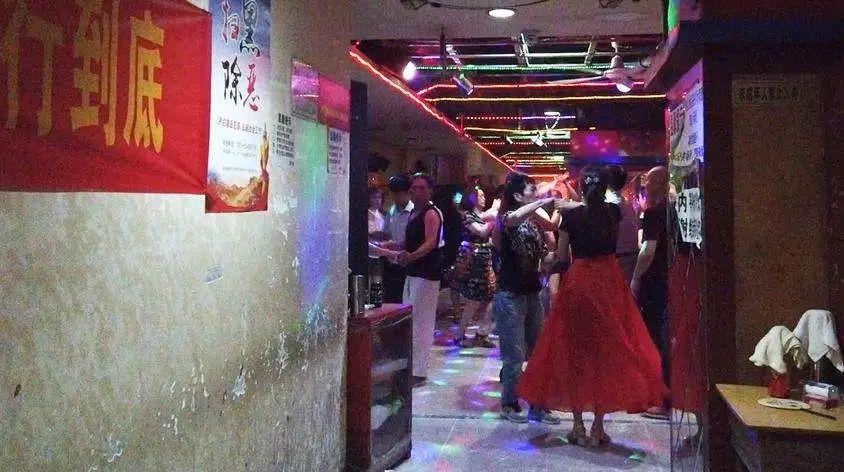成都砂舞厅最新位置探秘之旅