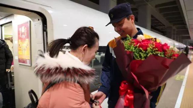 苏婷婷最新影响力深度解析，观点阐述与分析